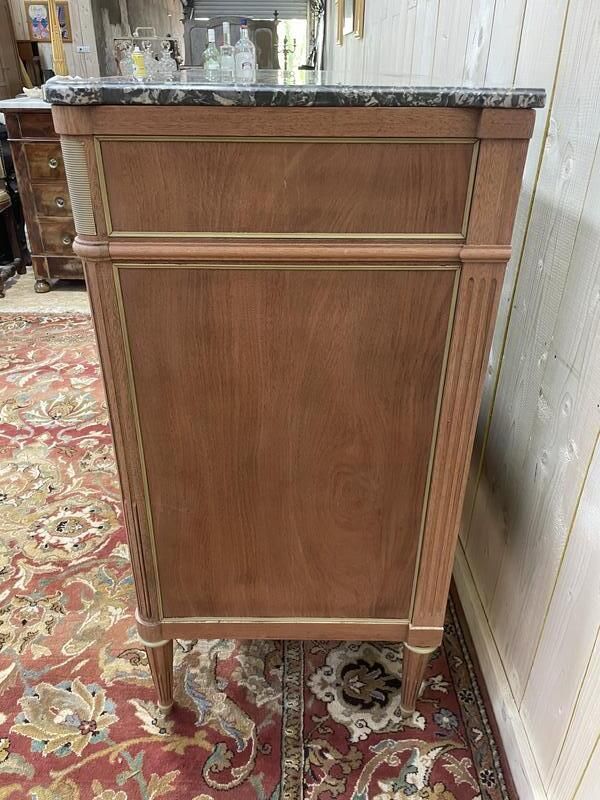 Buffet Bas De Style Louis XVI En Acajou Et Marbre photo for sale
