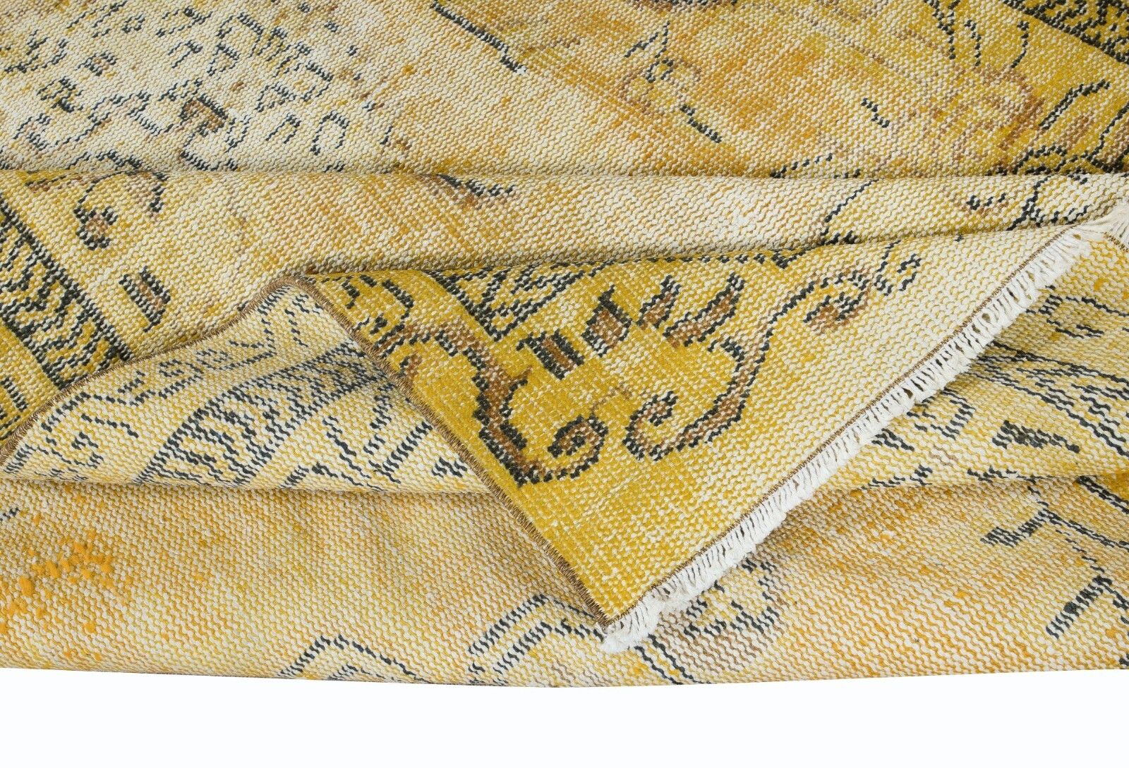5.3x9 Ft Distressed Handmade Turkish Modern Rug In Yellow, Woolen Floor Covering photo for sale