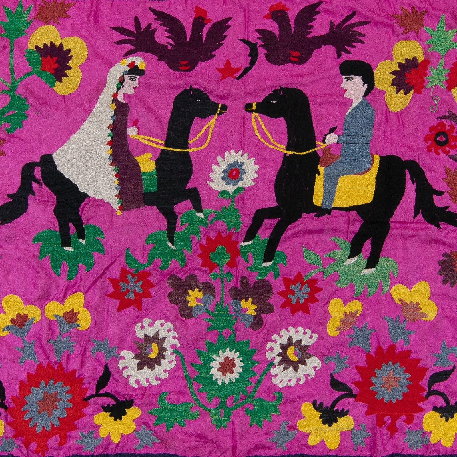 4.7x9 Ft Silk Embroidery Wall Hanging, Asian Suzani Table Cover, Pink Bedspread photo for sale