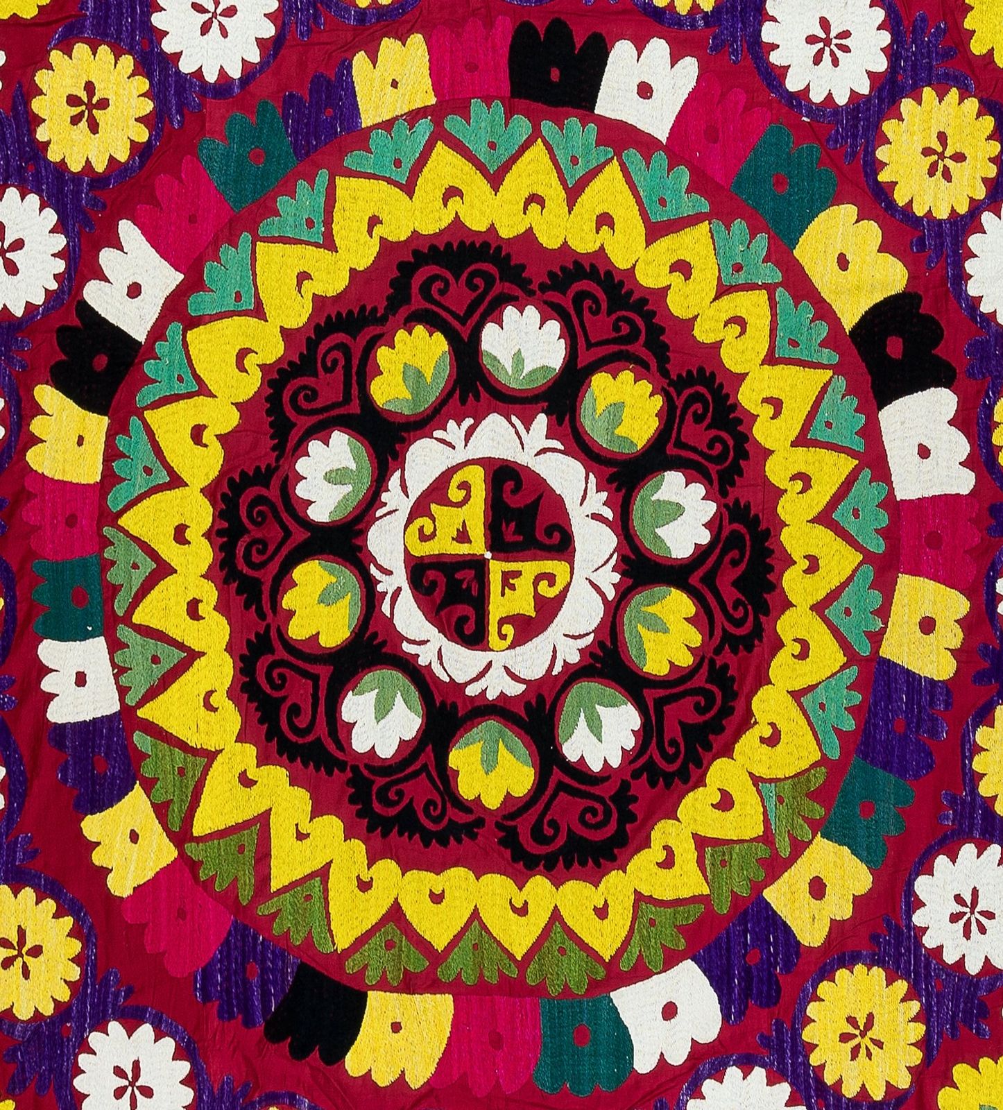 6x6.3 Ft Vintage Silk Embroidery Bedspread, Central Asian Suzani Tablecloth photo Textiles