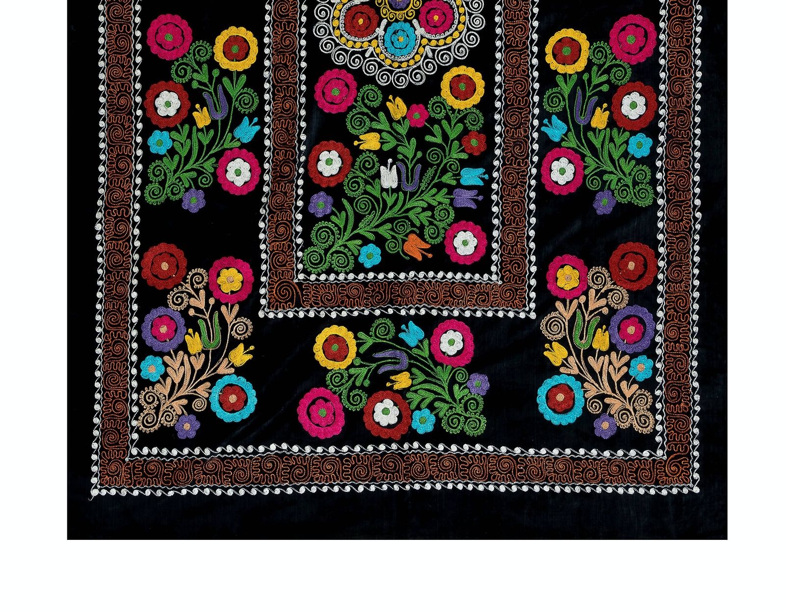 4.3x6.8 Ft Vintage Silk Hand Embroidery Bed Cover, Uzbek Suzani Wall Hanging photo for sale