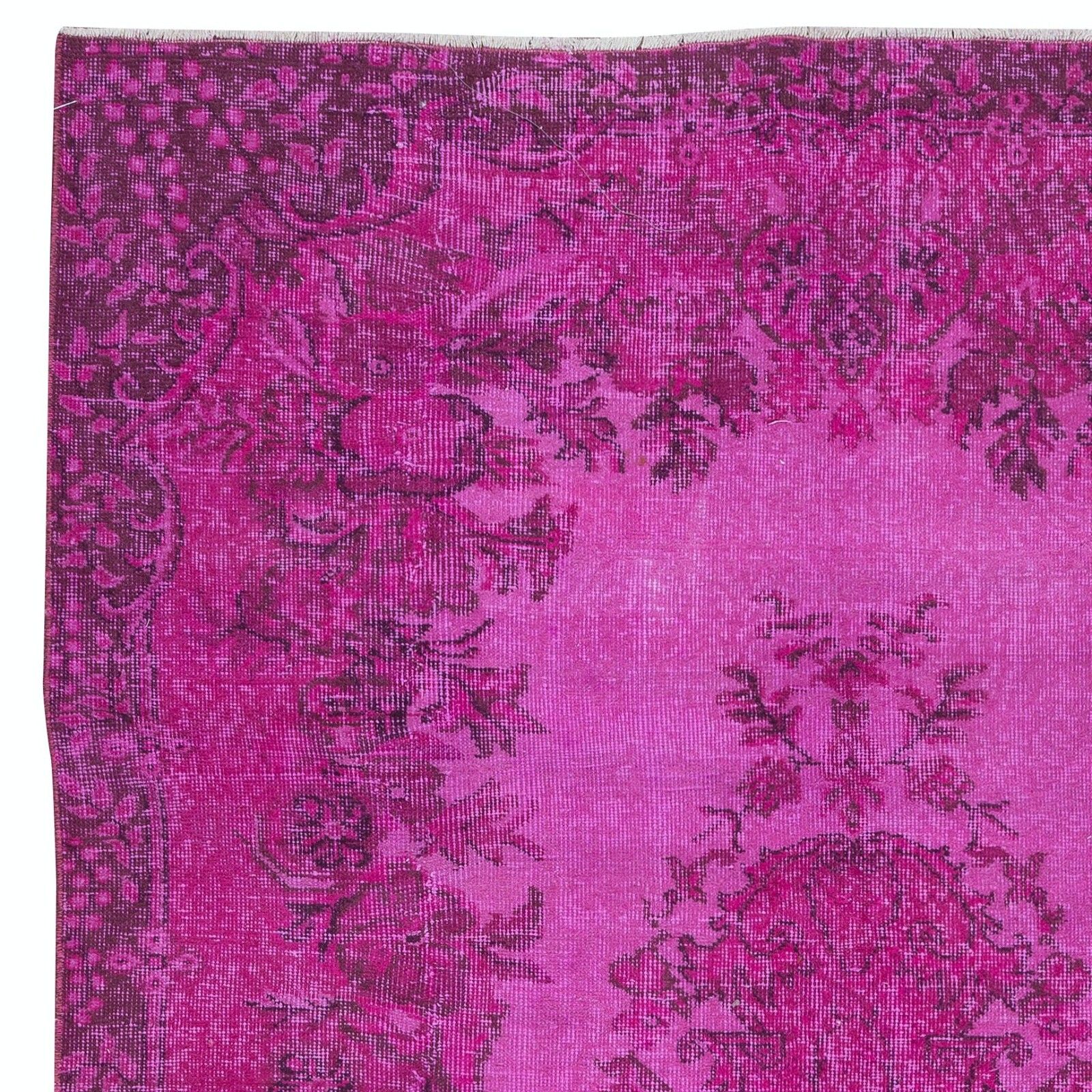 5.5x9 Ft Modern Hand Knotted Turkish Rug With Medallion Design In Pink photo Textiles