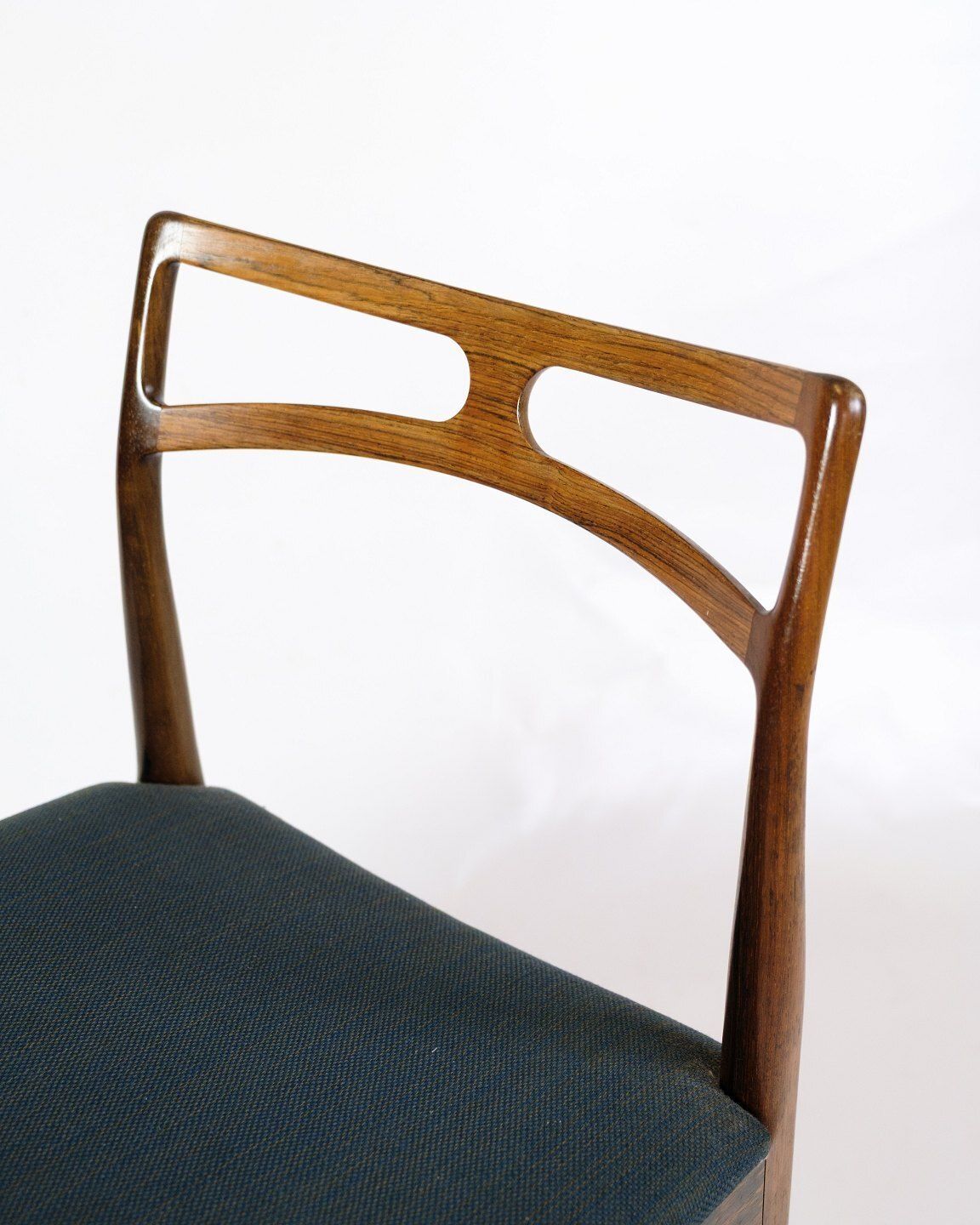 Set Of Six Dining Chairs Model 94 In Rosewood & Blue Fabric By Johannes Andersen For Chr. Linneberg Furniture Factory From 1960s photo vinterior