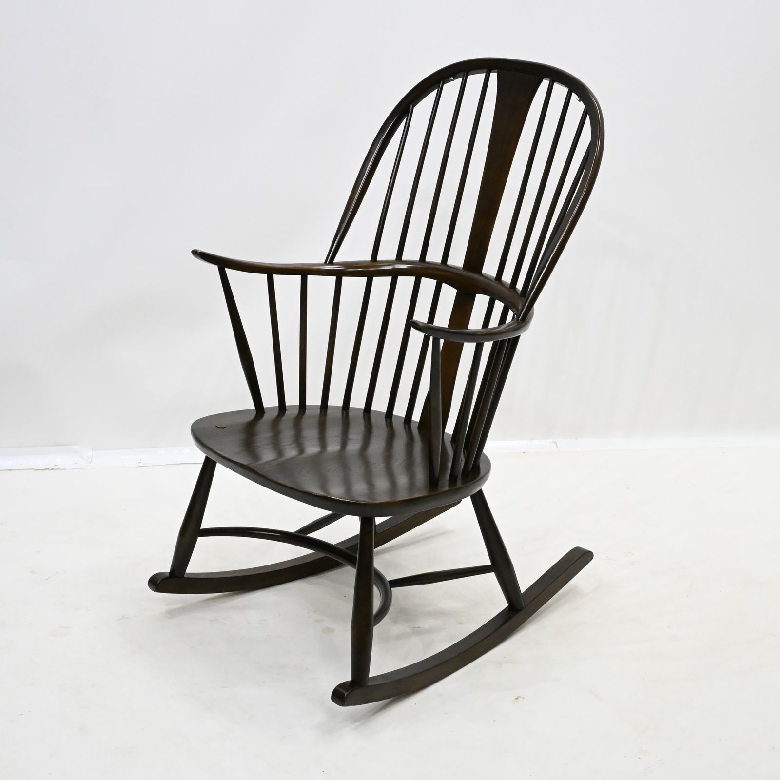 Ercol Rocking Chair Dark Finish Model 912 Free Uk Delivery