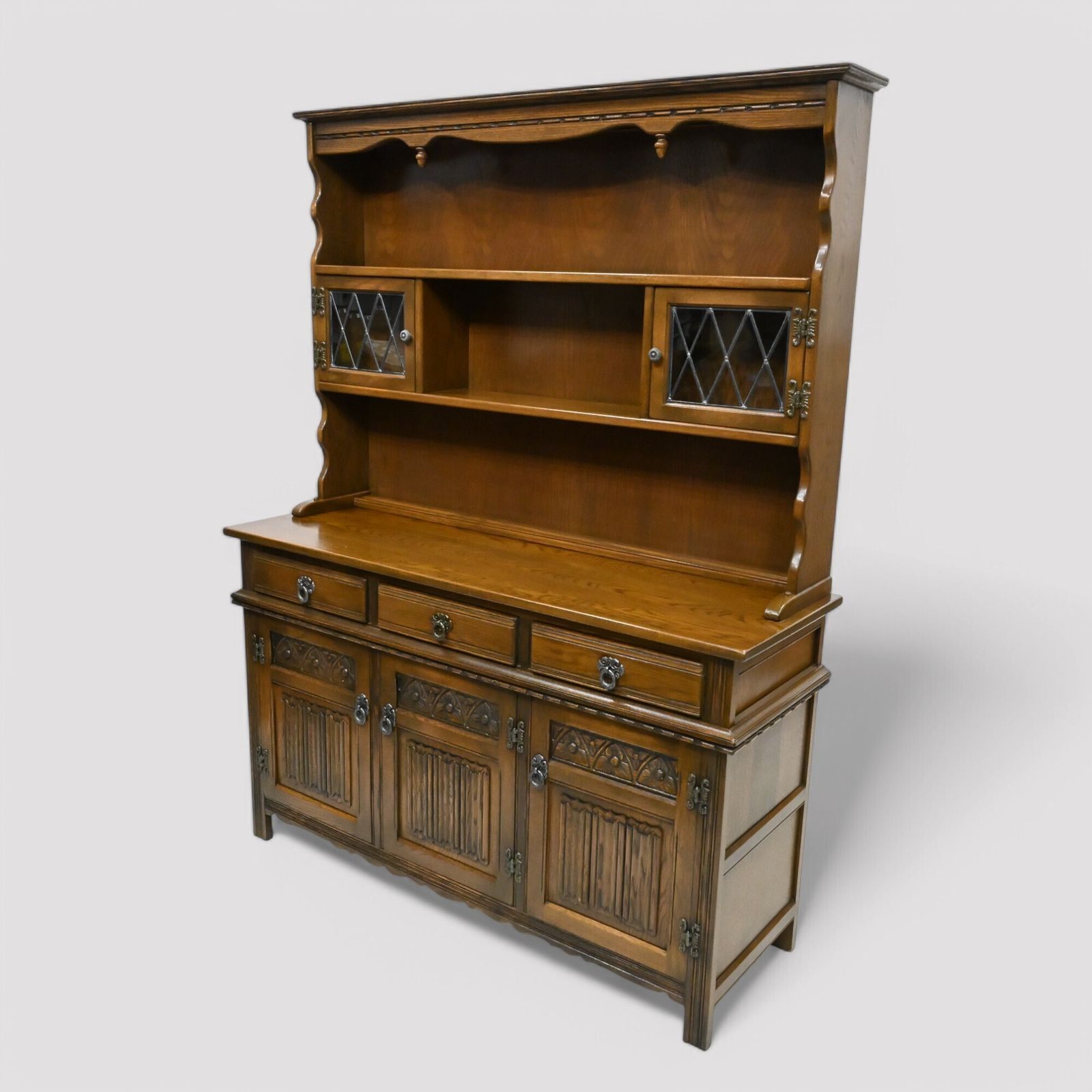 Old Charm Oak Dresser In Light Oak Finish Tudor Style 4ft 6" W Free Uk Delivery photo furniture