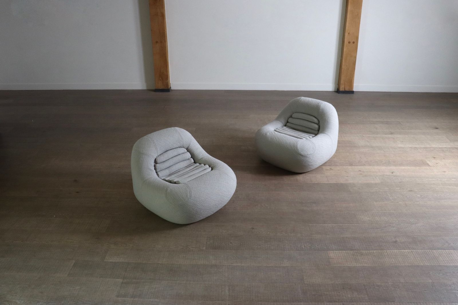Pair Of Carrera Lounge Chairs By De Pas D’urbino & Lomazzi For Bbb Bonacina