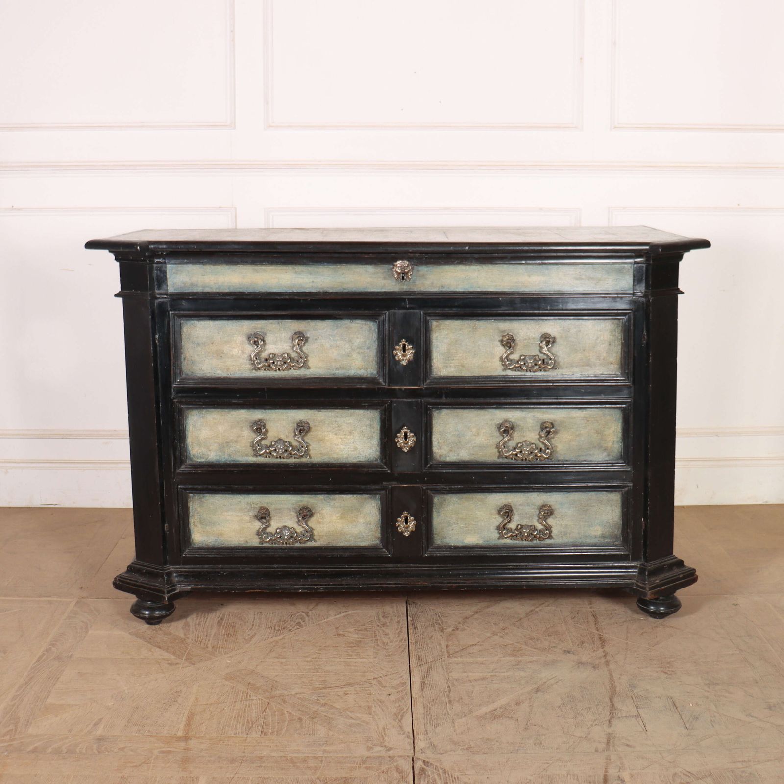 18th Century Italian Painted Commode
