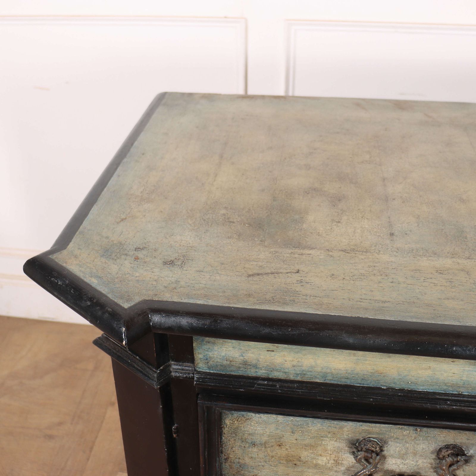 photo for sale 18th Century Italian Painted Commode