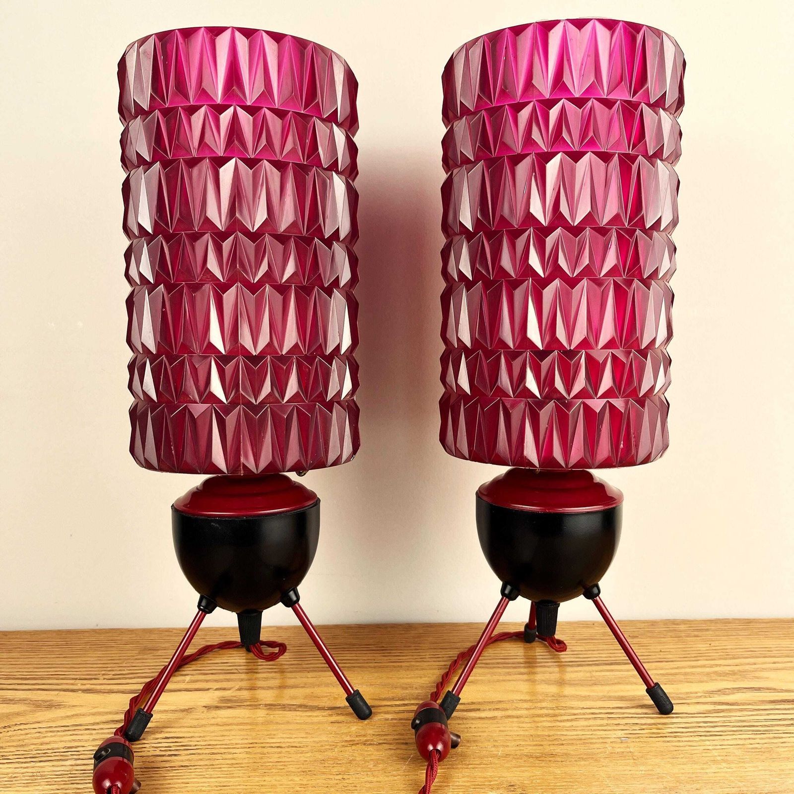 Pair Of Mid Century Atomic Burgundy Lamps photo vintage