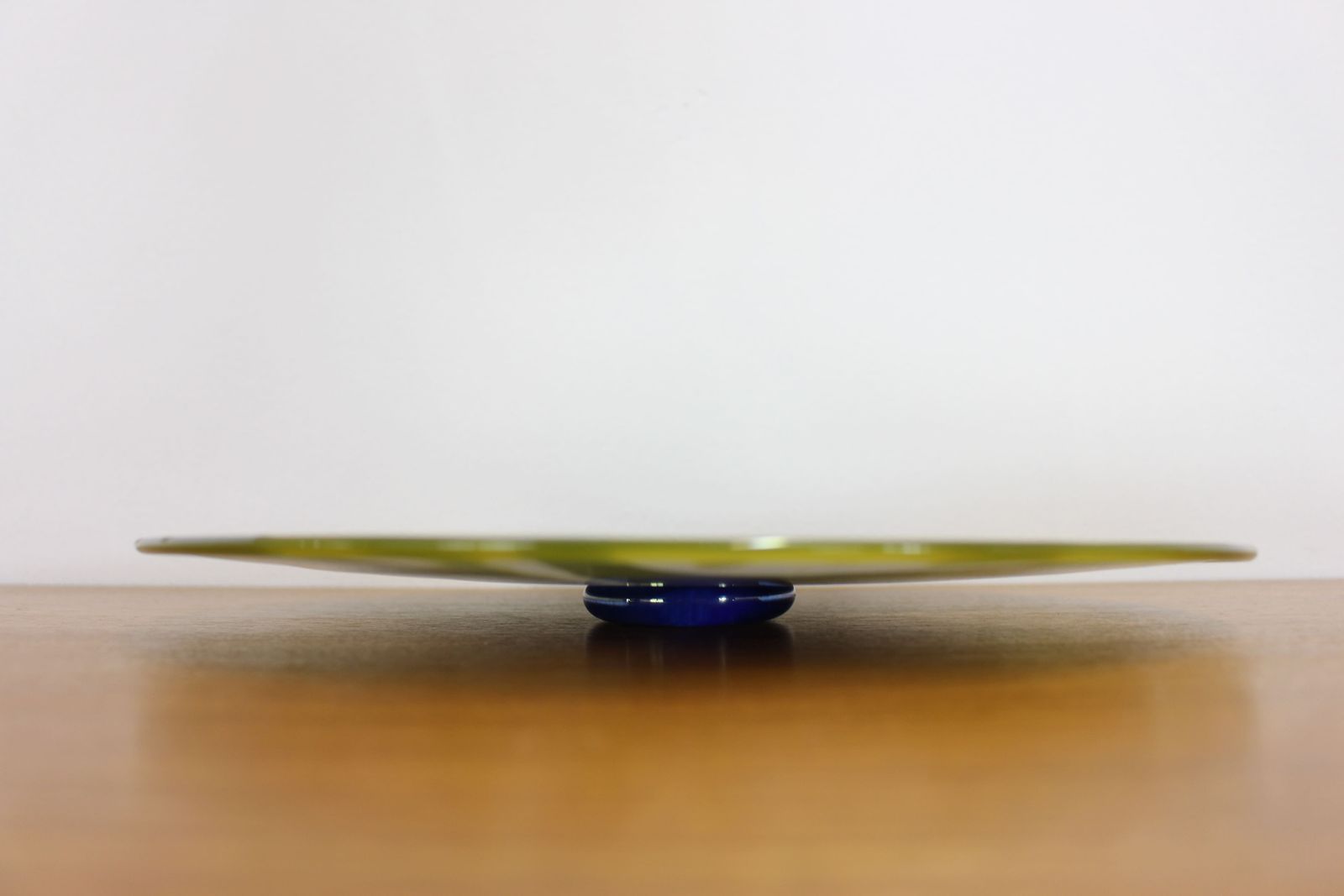 Nuutajarvi Glass Plate No 1 Of 5 1989 By Kerttu Nurminem photo vinterior