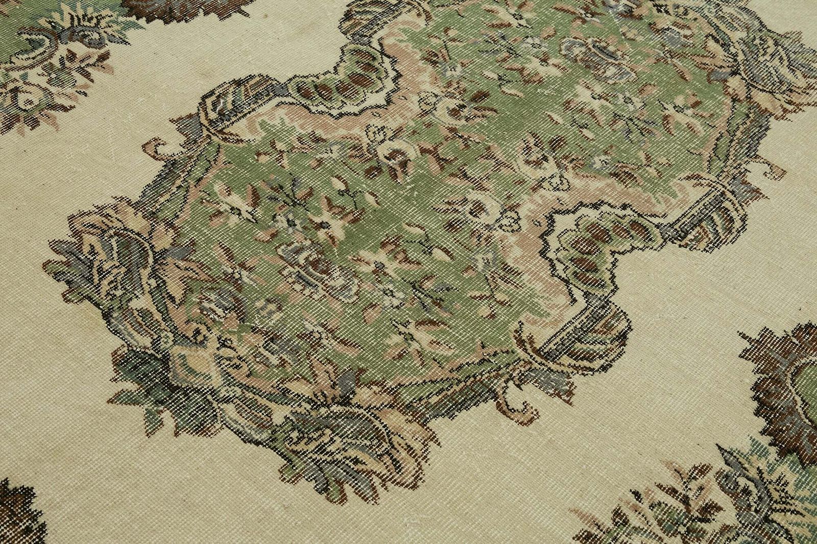 Handmade Beige Turkish Vintage Area Rug 195 Cm X 307 Cm photo 586.0