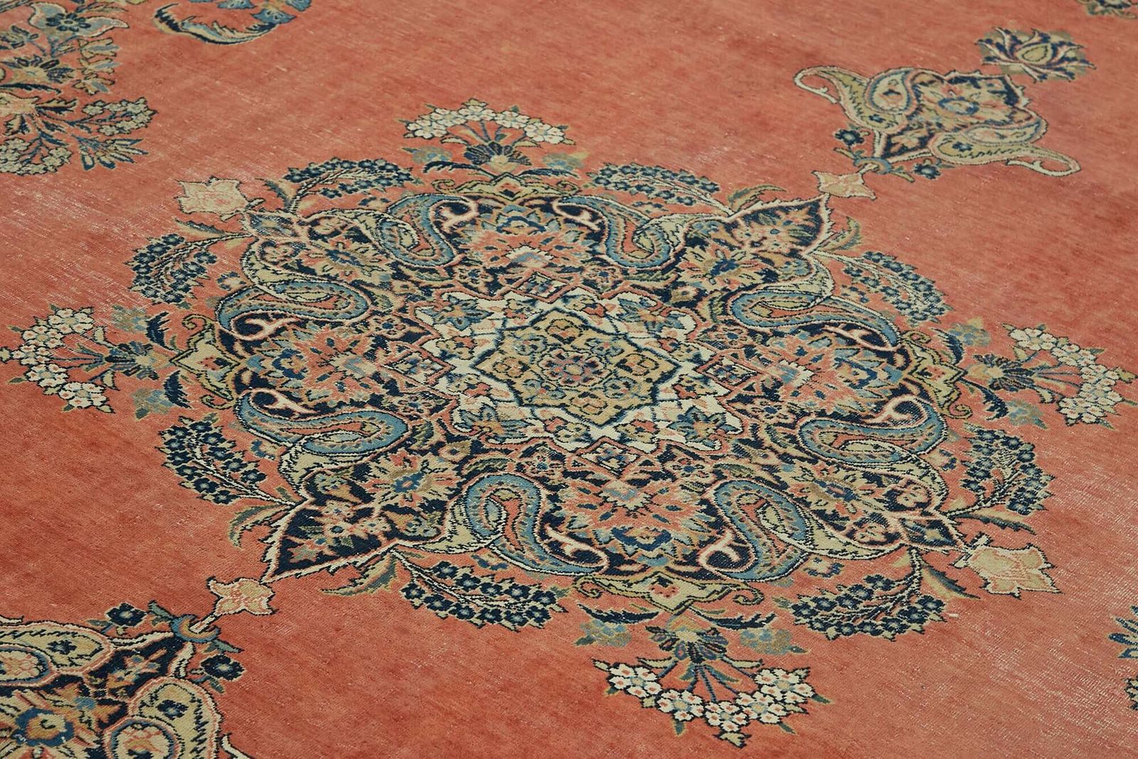 Handmade Red Vintage Large Area Rug 270 Cm X 365 Cm photo 2633.0