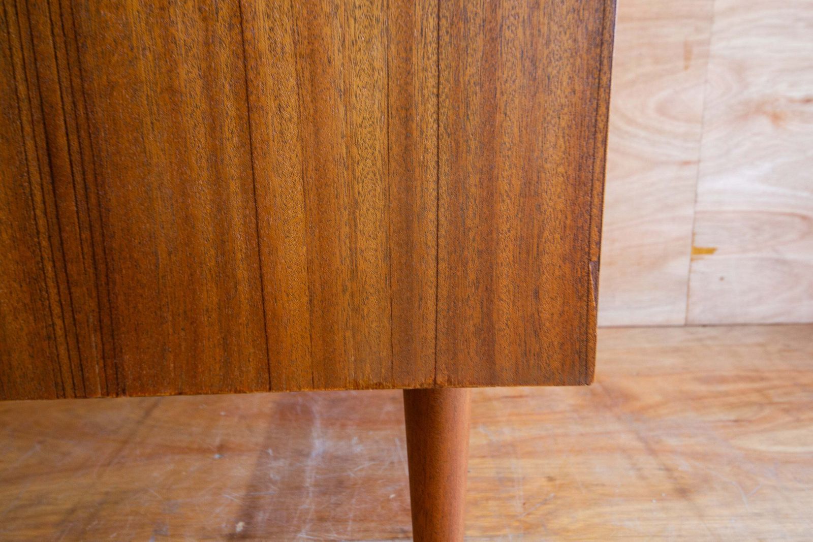 390.0 Vintage Uniflex Walnut Chest Of Drawers photo