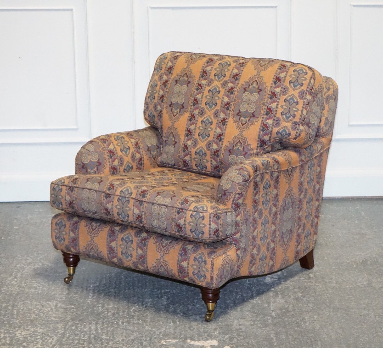 Lovely Multiyork Countryhouse Removable Fabric Howard Arm Style Lounge Armchair photo furniture