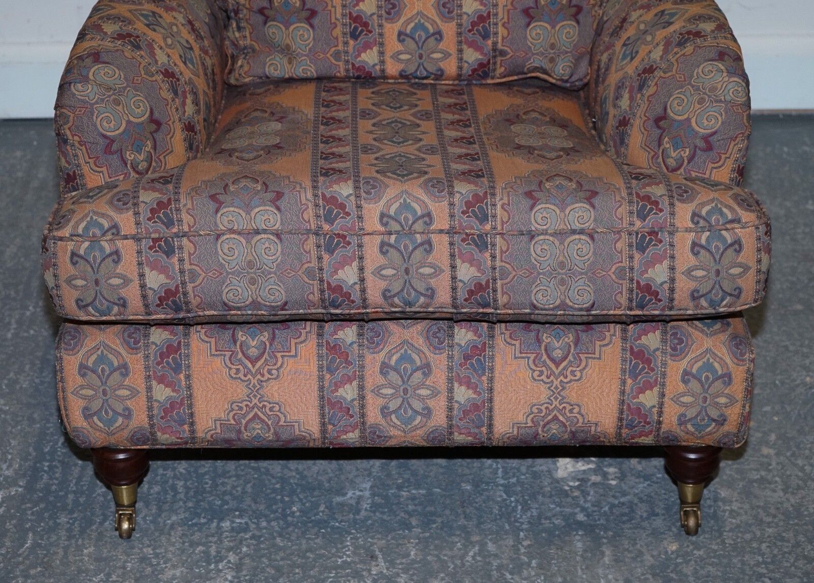 Lovely Multiyork Countryhouse Removable Fabric Howard Arm Style Lounge Armchair photo vinterior