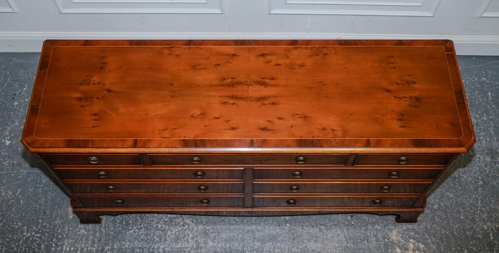 Furniture Georgian Style H.G. Hudson Burr Walnut Sideboard Bank Of Drawers Quality Made photo