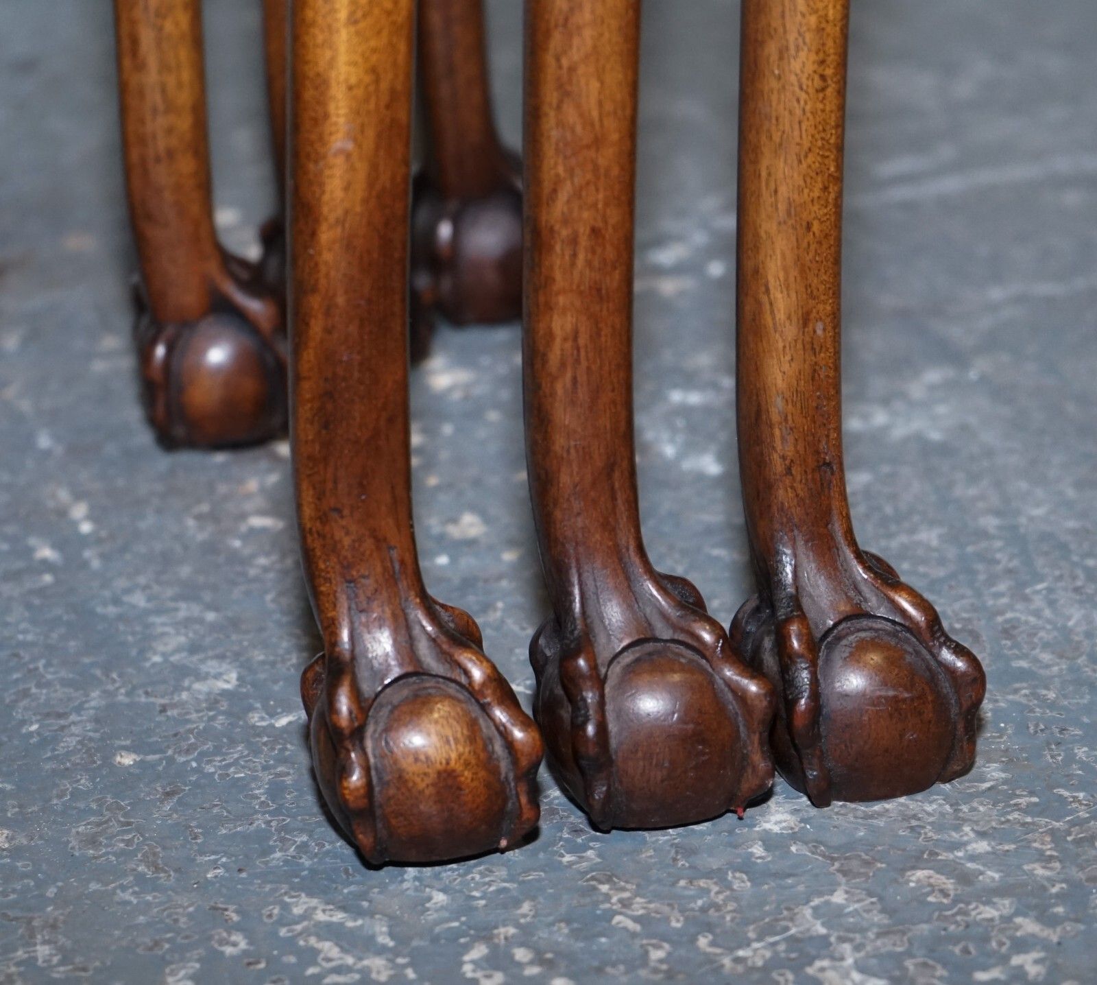 Stunning Burr Walnut Nest Of  Three Tables Carved Claw & Ball Feet photo vintage