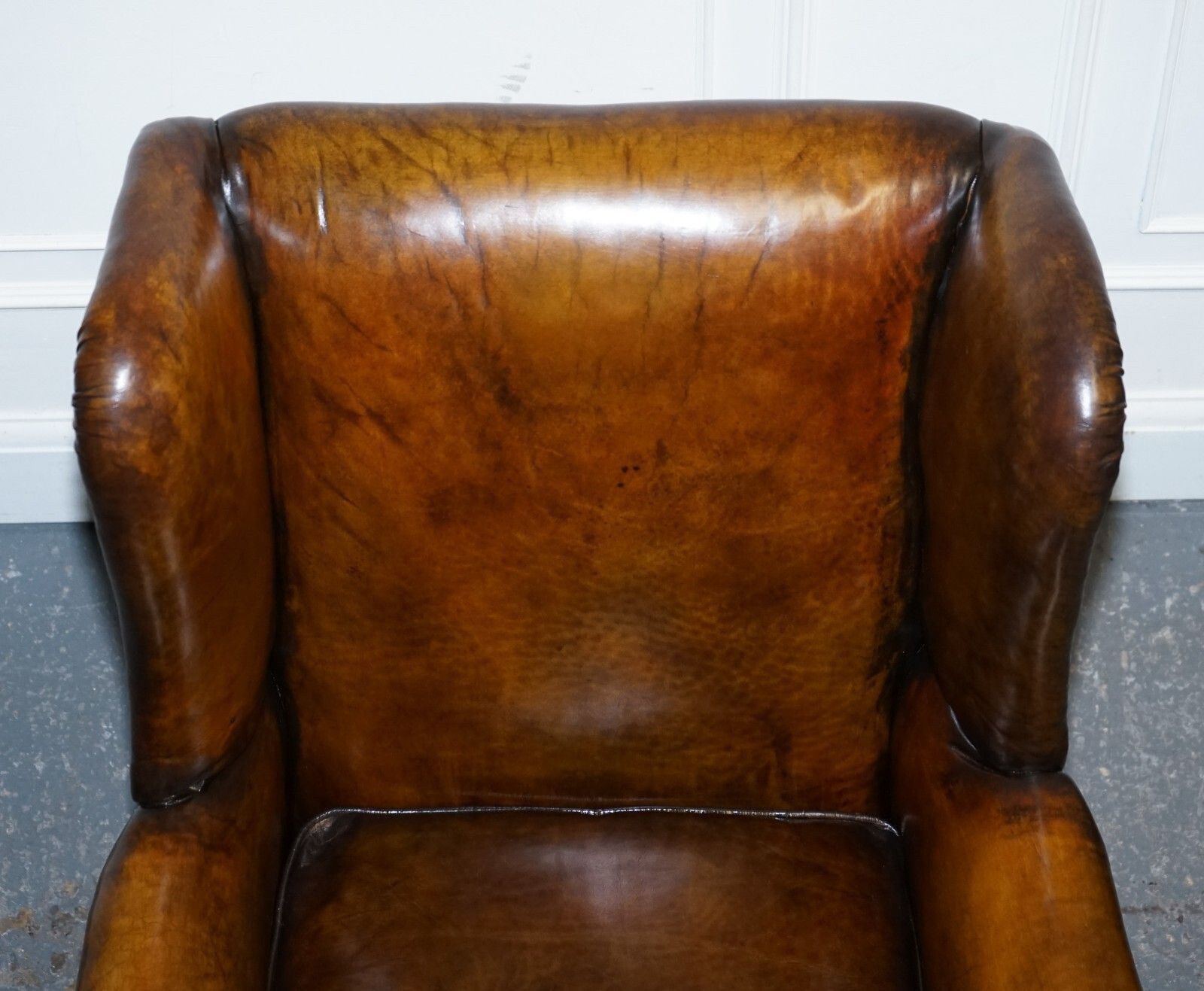 photo furniture Stunning Early Victorian Hand Dyed Brown Leather Reading Lounge Armchair