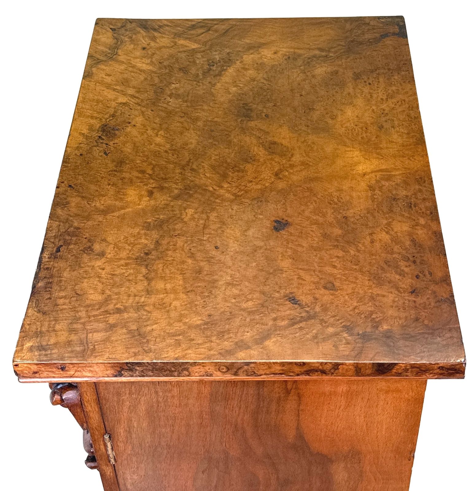photo furniture Mid 19th Century Burr Walnut Wellington Chest Of Drawers (England, Circa 1860)