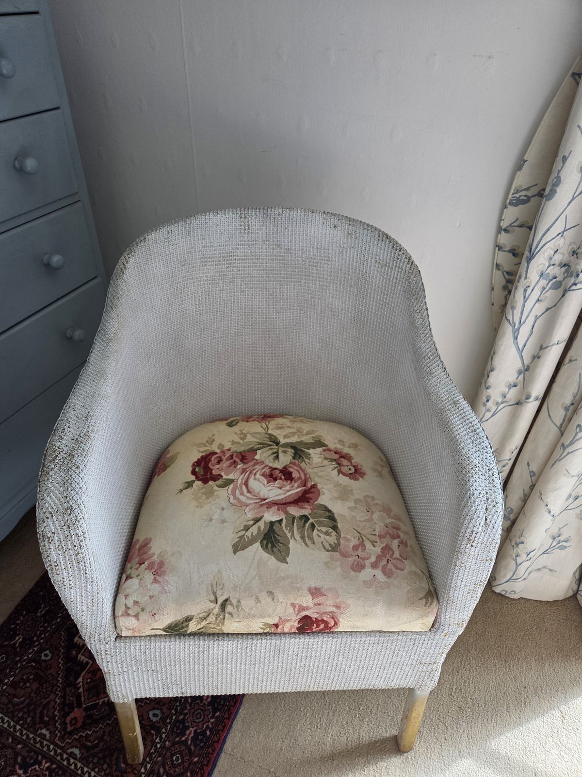 Antique Lloyd Loom Chair With Removable Seat For Storage photo for sale