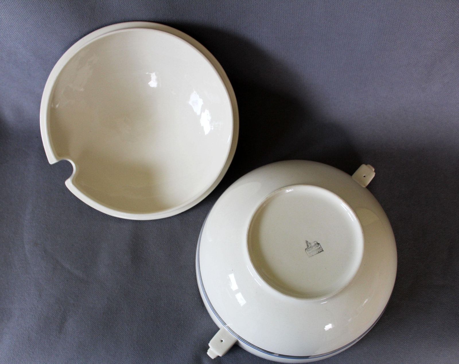 Large Antique Art Deco Ceramic Tureen Soup Bowl, Hanny Edmond Bellefroid 3030, Petrus Regout Maastricht Holland, Country Farmhouse Kitchen photo vintage