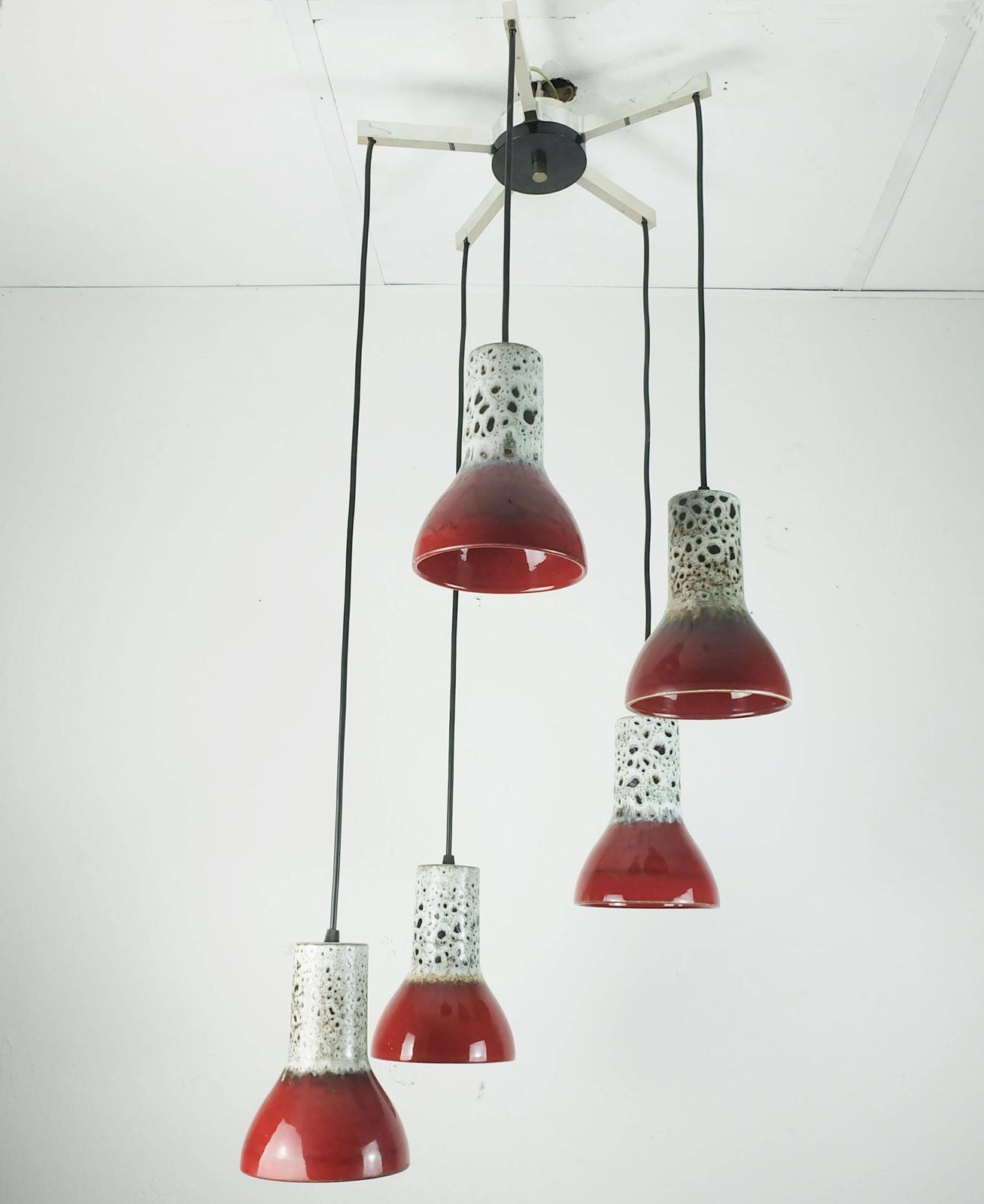 1970s Mid Century Pendant Light 5 Light Cascading Lamp With Fat Lava Cerami photo vinterior