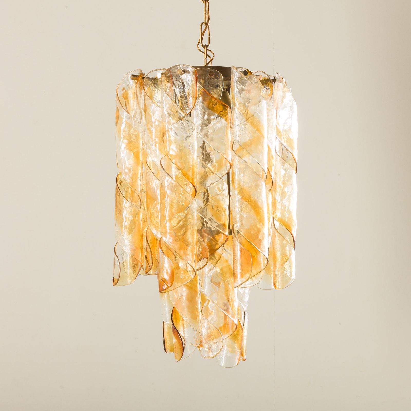 Mid Century Murano ‘Torciglione’ Glass Chandelier By Mazzega, Italy 1970s photo vinterior