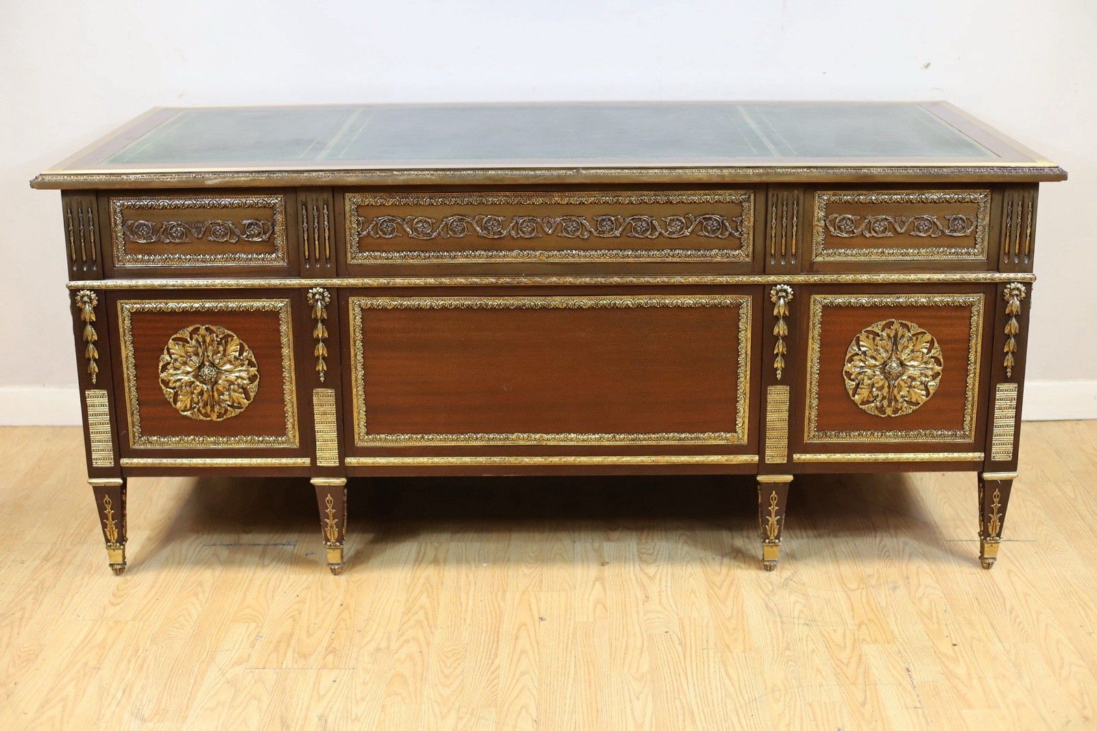5087.0 Stunning French Empire Style Mahogany Desk photo