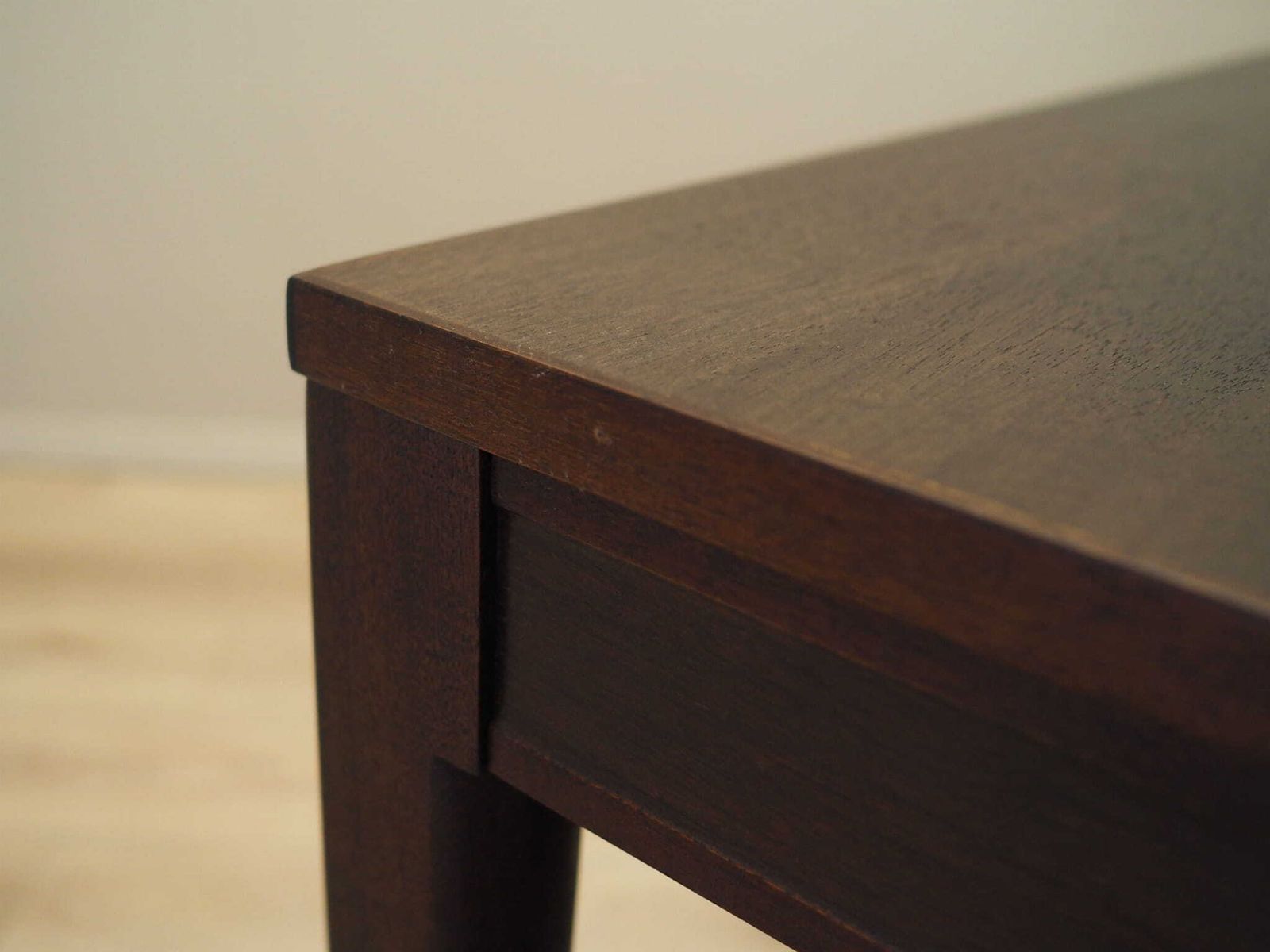 photo vinterior Mahogany Desk, Danish Design, 1970s, Designer: Finn Juhl