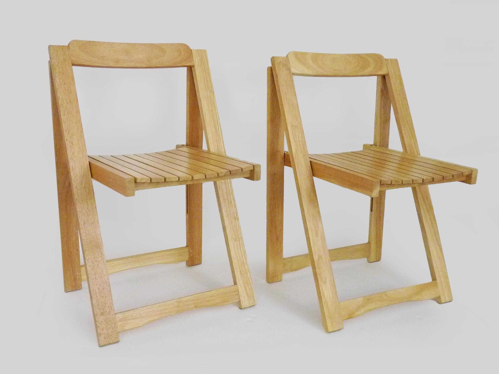 Set Of 4 Vintage Aldo Jacober Style Folding Chairs In Light Wood photo for sale