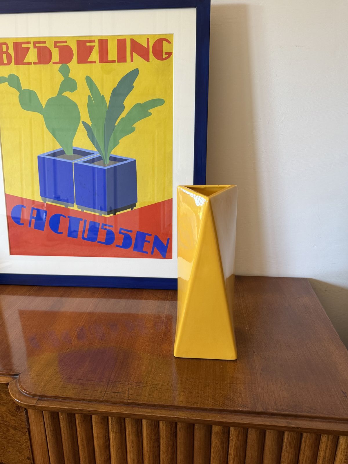 photo furniture Space Age Yellow Ceramic Vase, Pietro Arosio, Parravicini Italy Ca. 1960