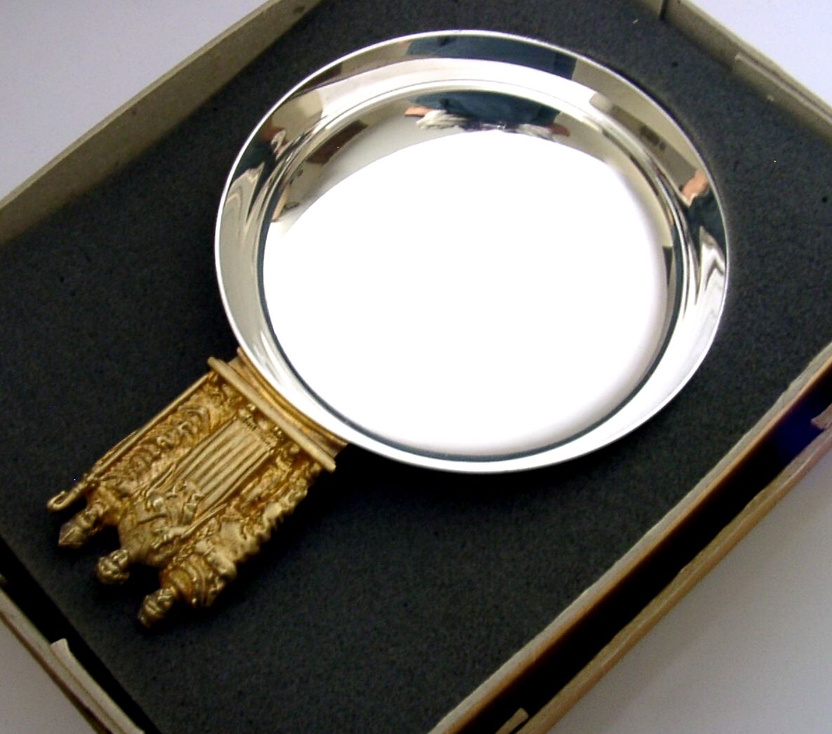 Aurum 214g Sterling Silver Winchester Cathedral Bowl 1979 Aurum Hector Miller photo furniture