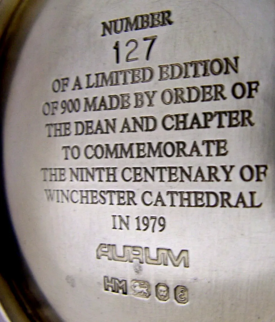 560.0 Aurum 214g Sterling Silver Winchester Cathedral Bowl 1979 Aurum Hector Miller photo