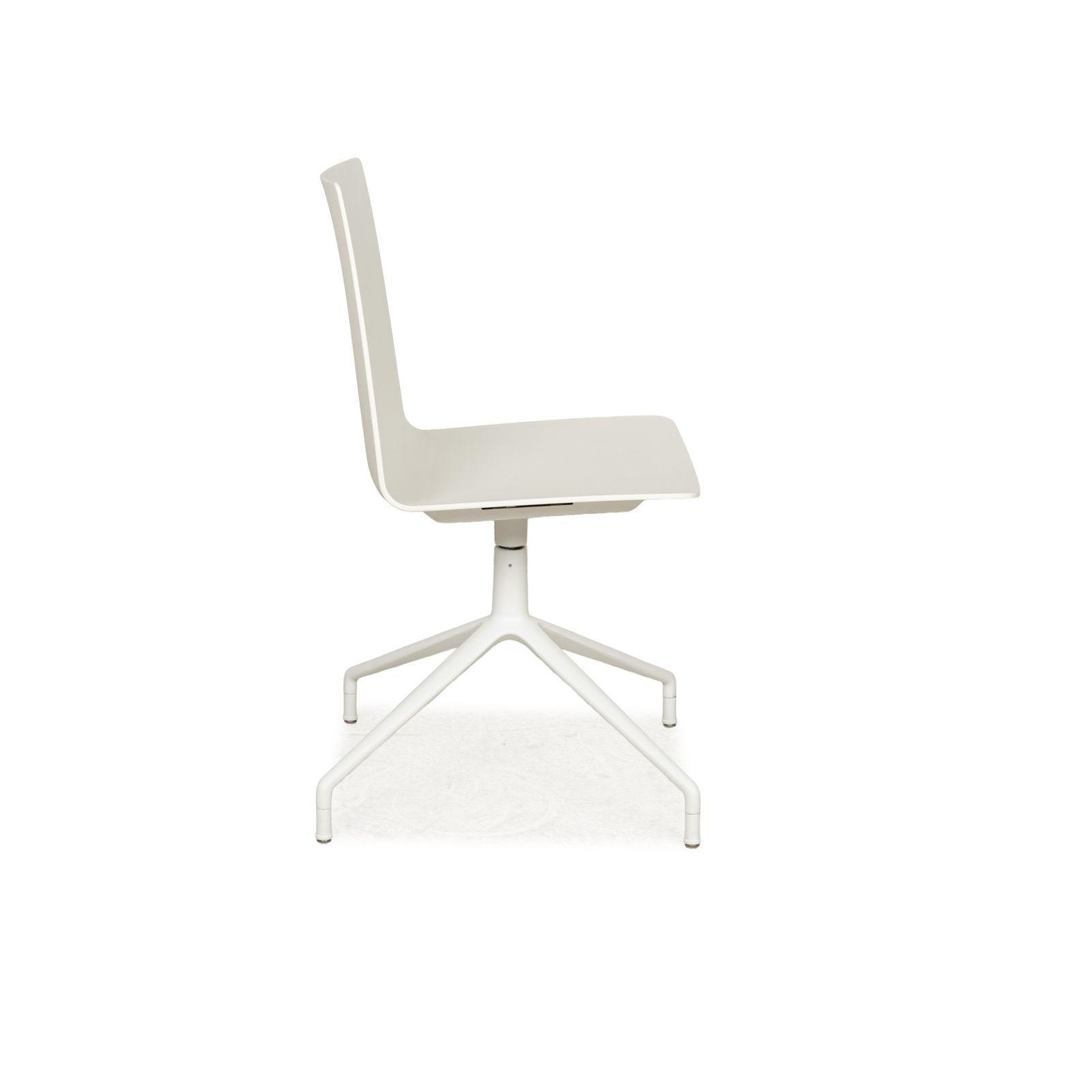 Set van 6 Andreu World Plastic Chairs – Wit/Crème – Handmatige Functie photo vintage