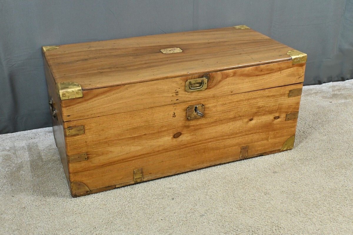 Marine Trunk In Camphor Wood, India – Late 19th Century photo furniture