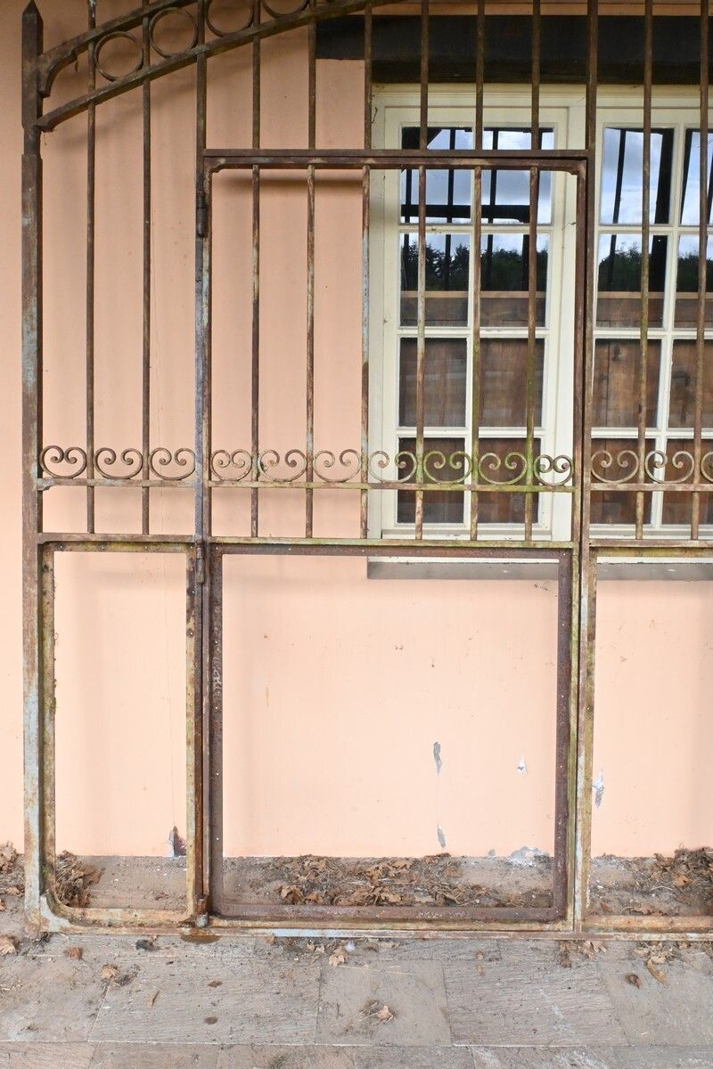 Important Iron Property Gate – Part 1 Of The 19th Century photo Home Fixtures