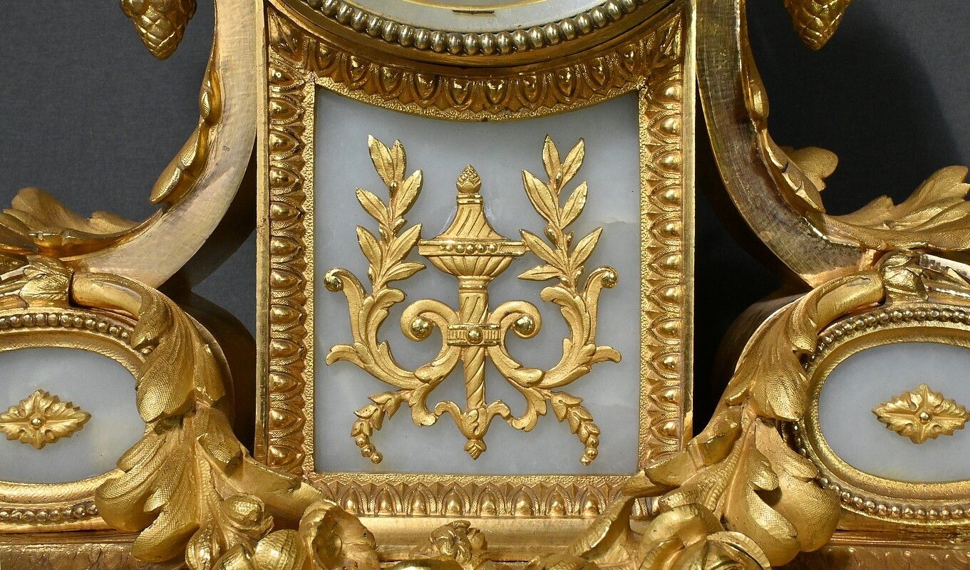 photo furniture Important Gilt Bronze Fireplace Set, Louis XVI Style – Late 19th Century