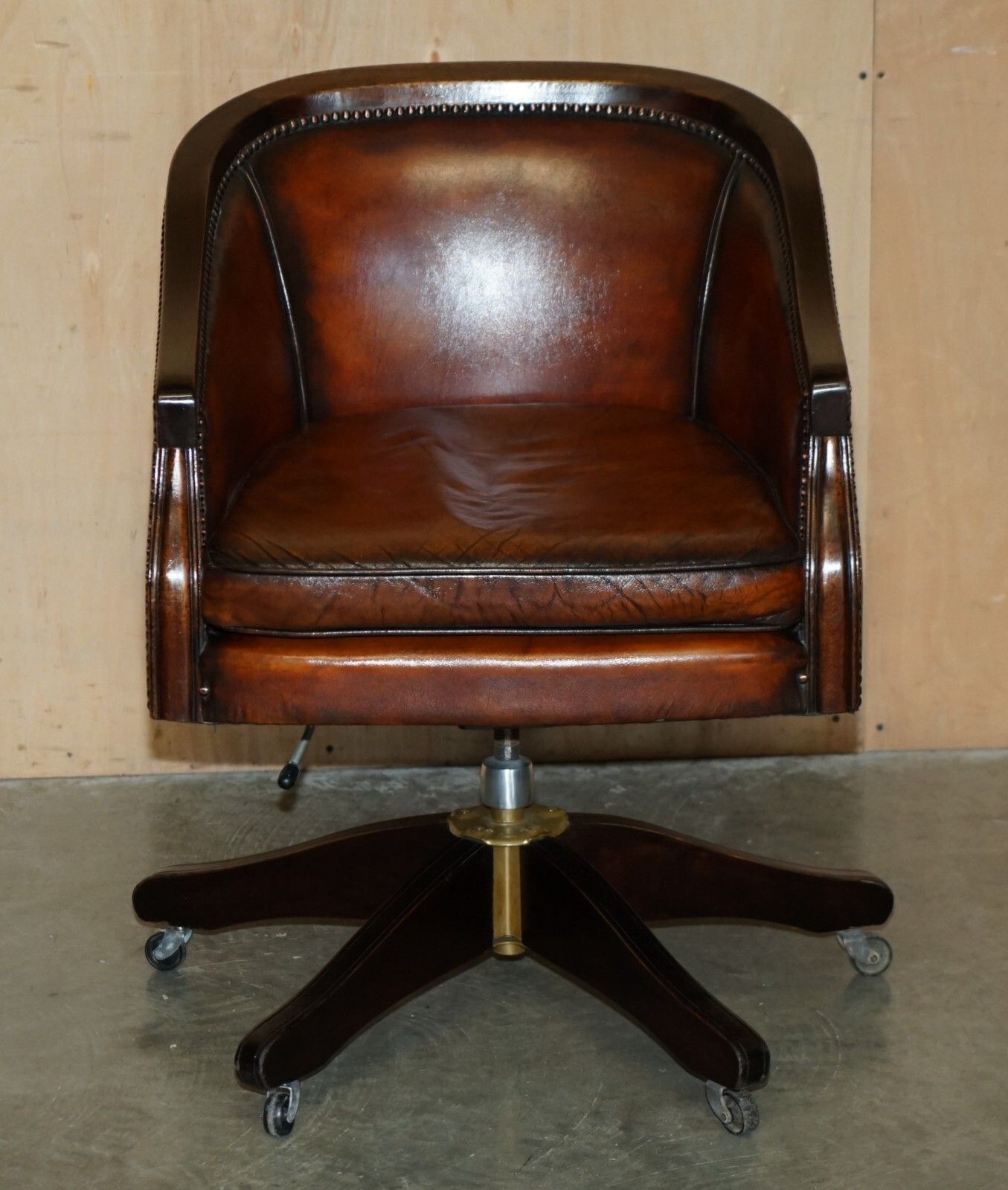 Vintage Fully Restored Brown Leather Barrel Back Directors Captains Armchair photo furniture