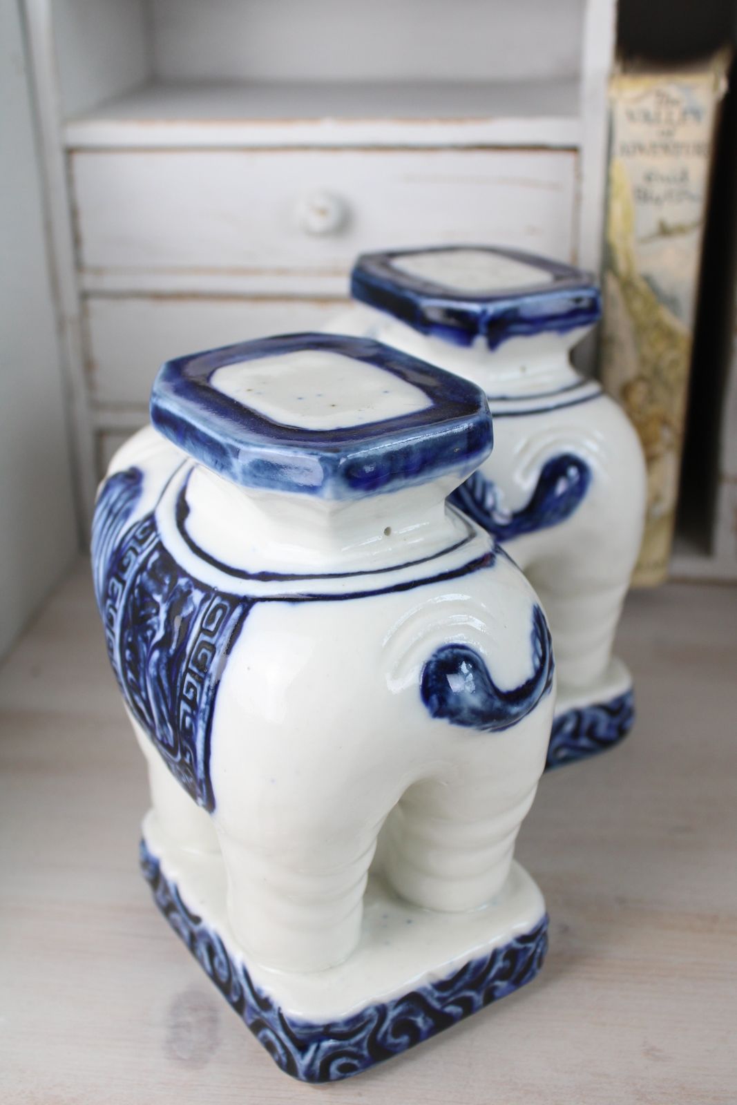 Pair Of Blue And White Ceramic Elephant Plant Stands photo Home Decor