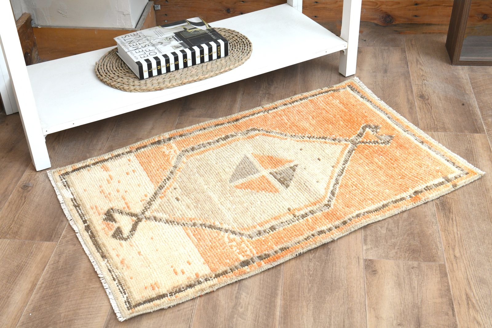 1'9x3 Ft, Boho Chic Decor Turkish Mini Rug, Handmade Oushak Small Carpet, Entryway Decor, Bedside Mat, Wool photo Textiles