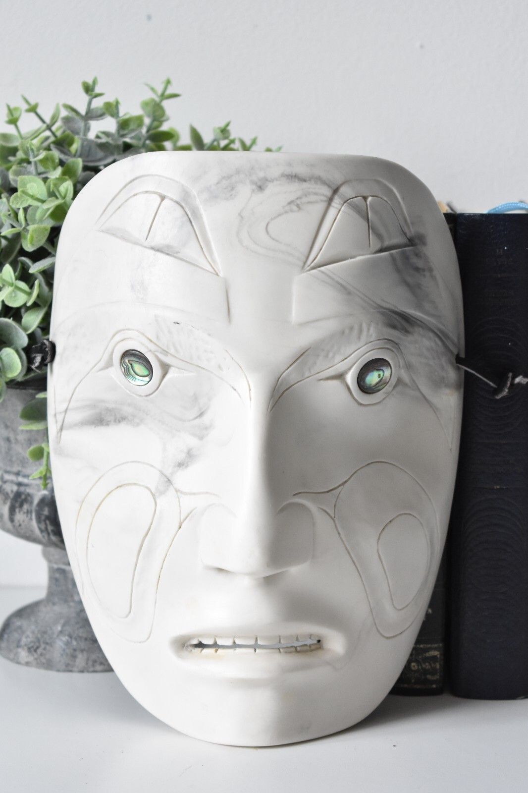 Pearlite Marblecraft Native Tribal Mask Wall Hanging Abalone Eyes Made In Canada