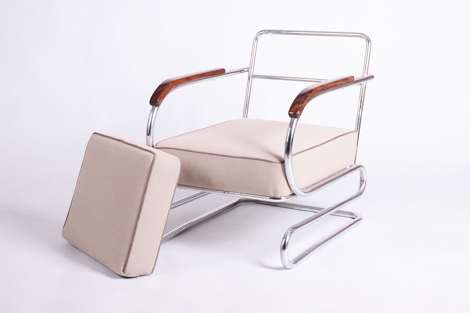 Restored Bauhaus Double Suspension Chair, Halabala, Up Zavody, Oak, Czech, 1930s photo furniture