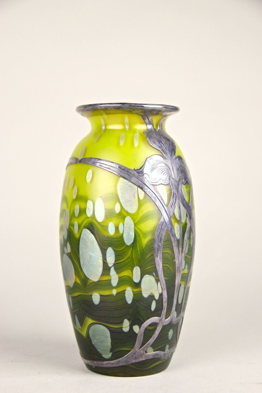 Loetz Witwe Glass Vase "Cytisus Yellow" With Silver Overlay, Cz Circa 1902 photo 7100.0