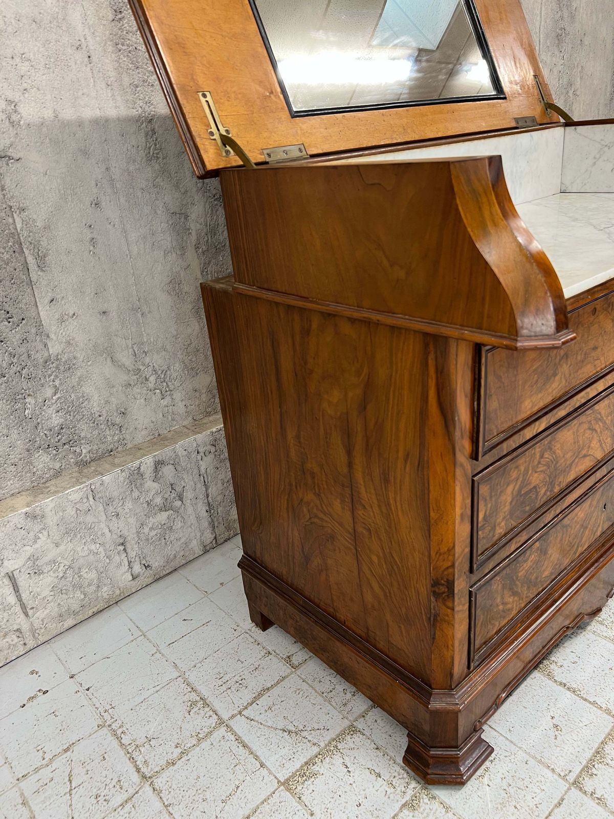 Trans Atlantic Liner Marble Chest Of Drawers Wash Stand With Opening Lid photo 995.0