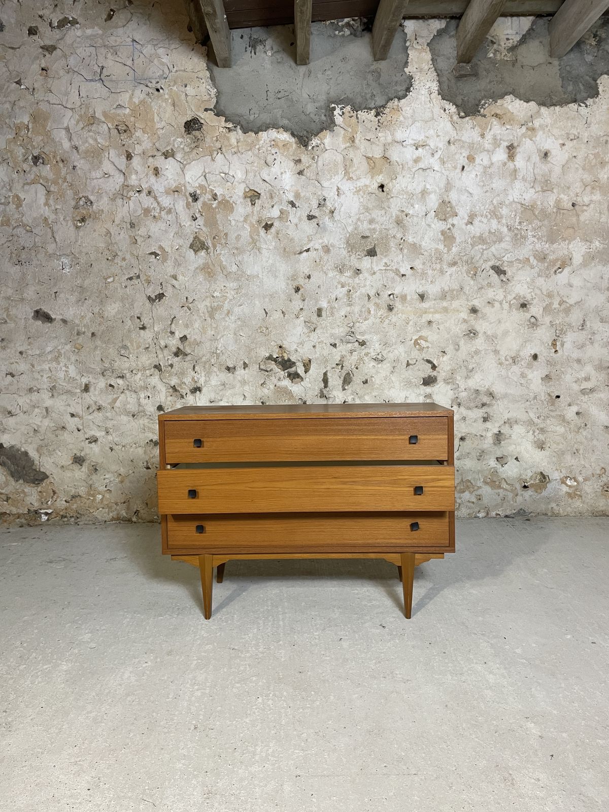 Wooden Convenient  Chest Of Drawers photo Furniture