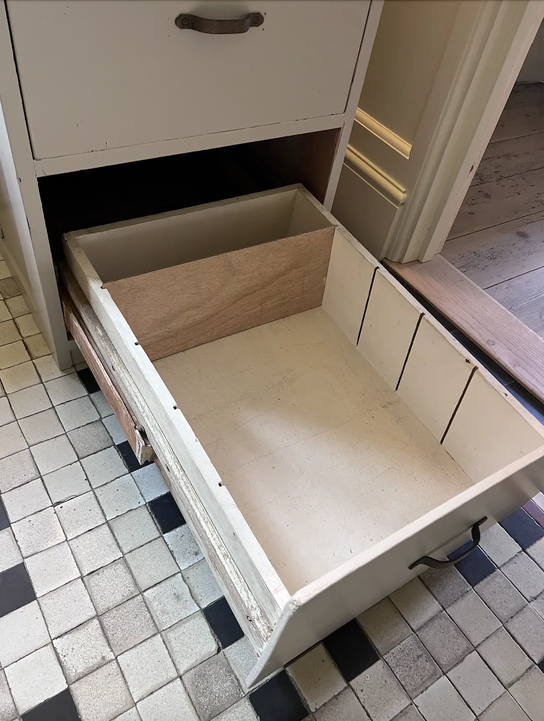 Filing Cabinet, Panelled Detail Sides, Painted In Farrow & Ball Stone photo vinterior