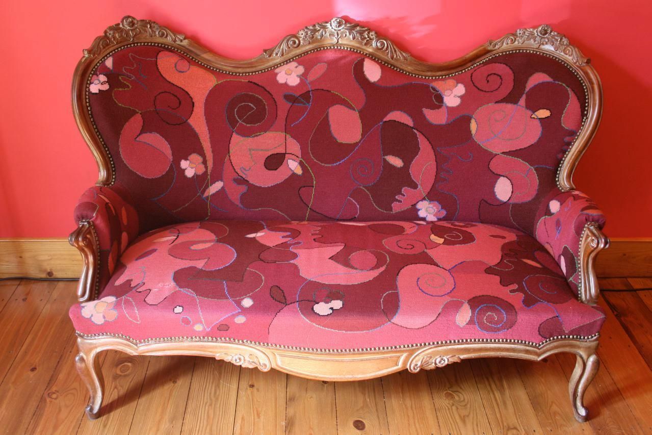 French XVIII Sofa With Carved Wooden Frame And 1950s Needlepoint Upholstery (Front And Back)