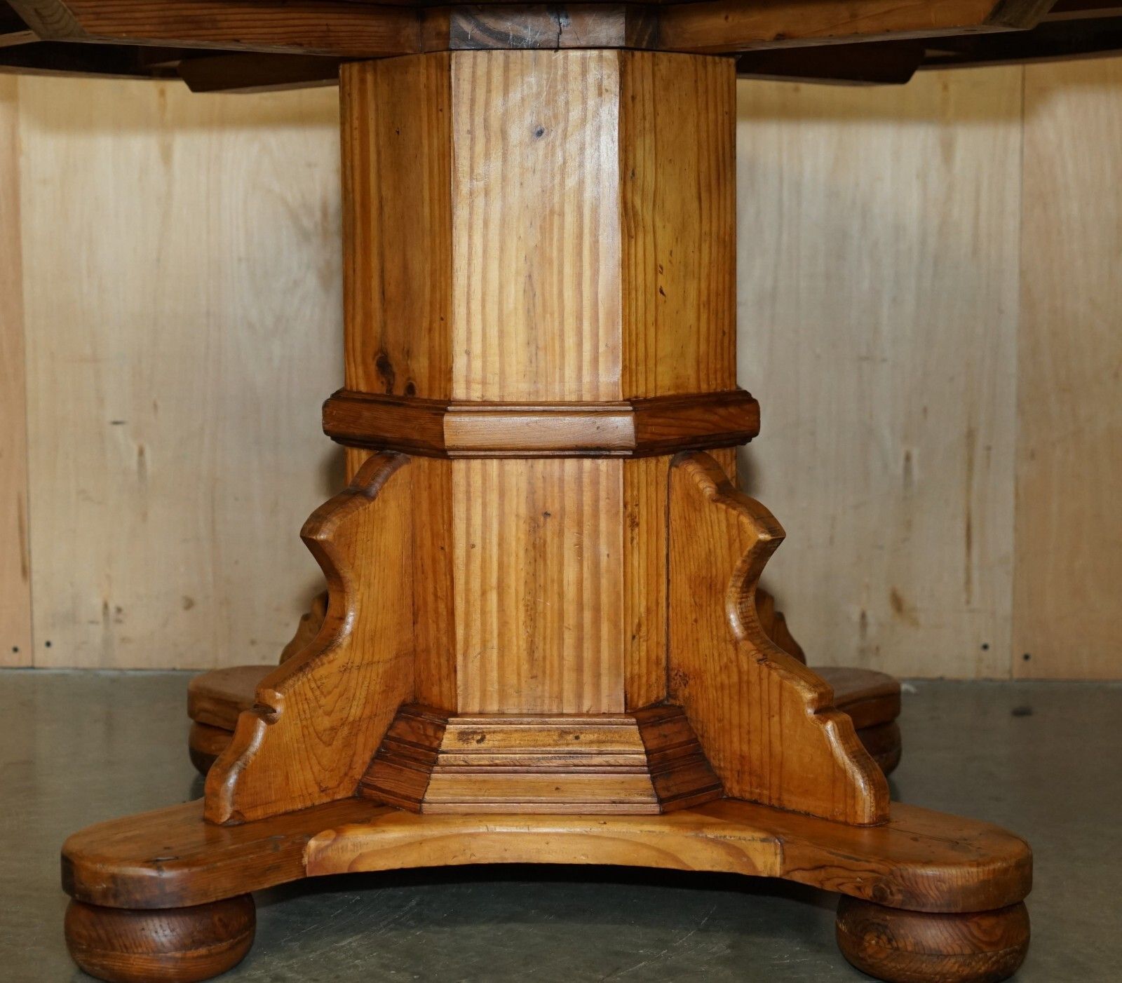 Stunning Round Circa 1940's Pitch Pine Dining Table With Thick Pedestal Base photo 2350.0