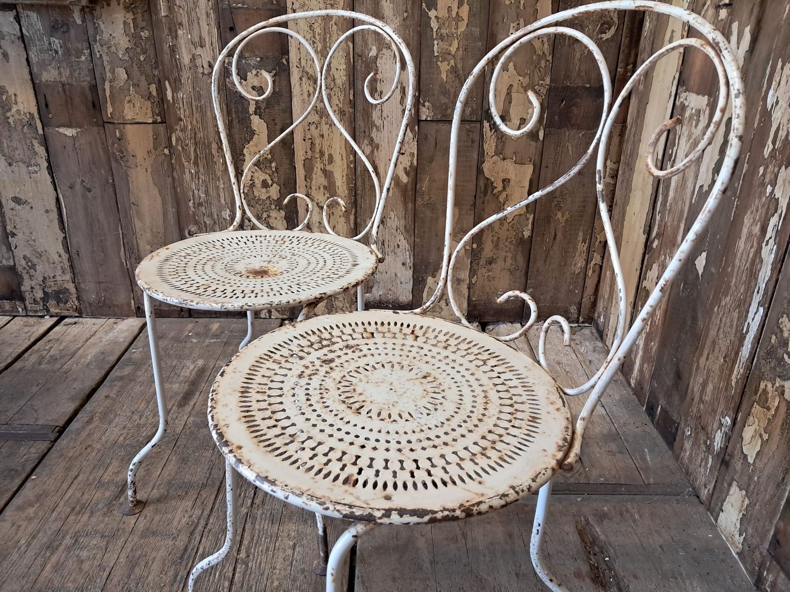 photo vinterior French Bistro Set