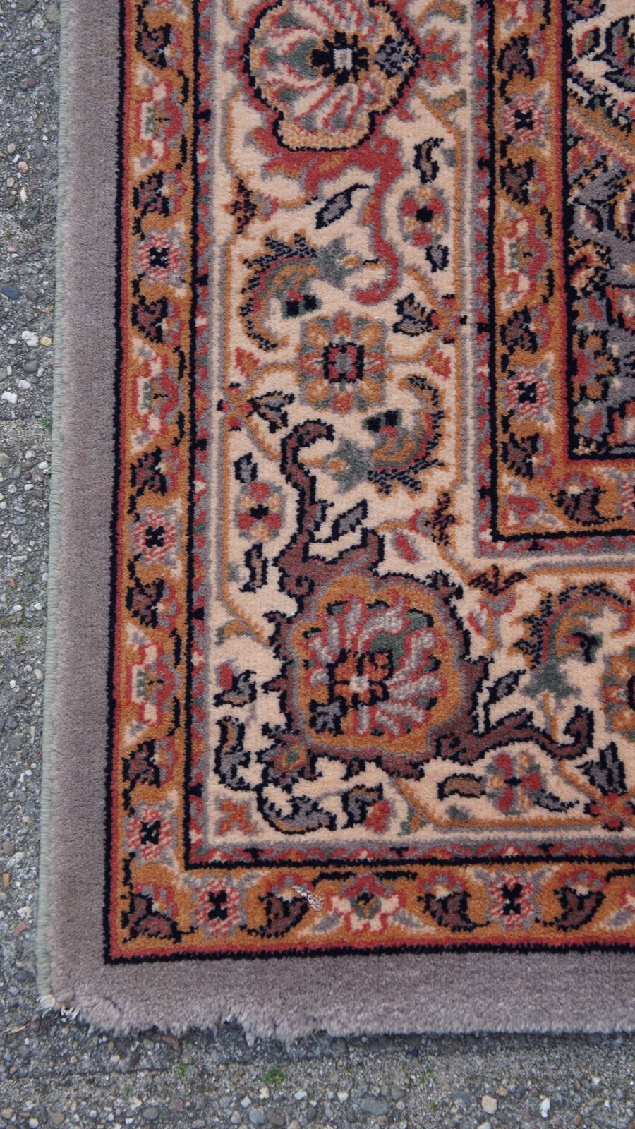 Groot Vloerkleed In Oosterse Stijl Met Fijn Patroon En Mooie Kleuren, 291x199 Cm photo vintage